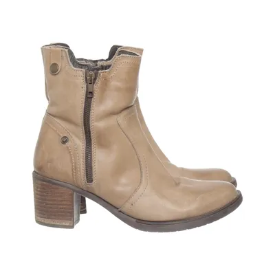 Heeled boots (Beige) from Duffy