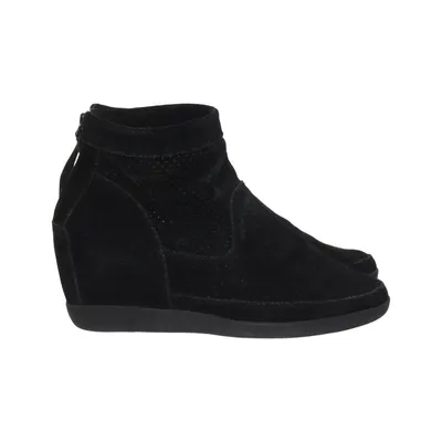 Ankle boots (Black) from Shoe the Bear