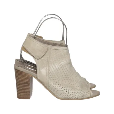 Mules (Beige) från Emma Skinn