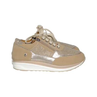 Sneakers (Beige) from North Star