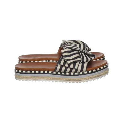 Mules (Noir, Blanc, Marron) de Catisa