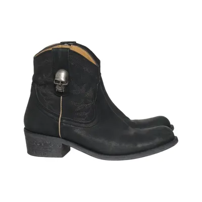 Boots (Svart) från The Urban Project Skinn