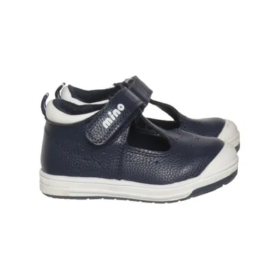 Gymnastic shoes (Blue, White) from Mino