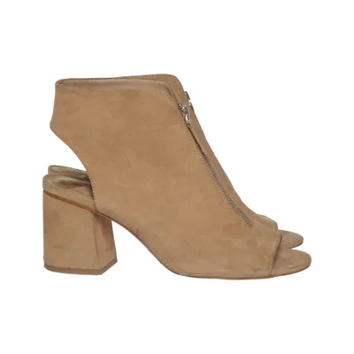 Bottes à talons (Beige) de Stradivarius