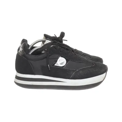 Sneakers (Black, White) from No Name