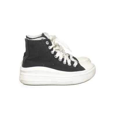 Canvas sko (A05177C) fra Converse