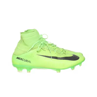Football shoes (Green) from Nike