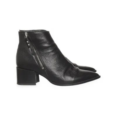 Stövletter (Svart) från Kiomi