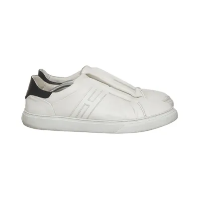 Walking shoes (White) from Hogan