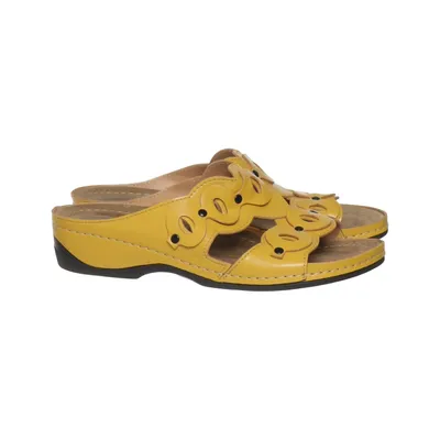 Slip-ins (Yellow) from Moheda Leather