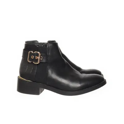 Ankle boots (Black) from Love Your Sole