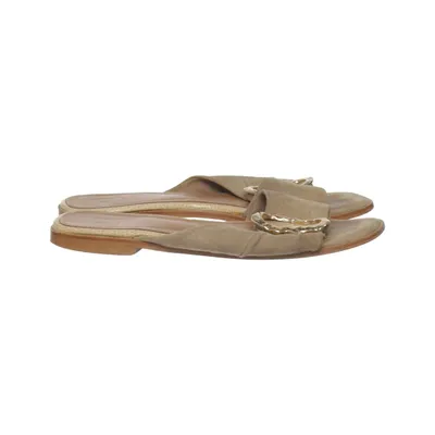 Mules (Beige) de Flattered Studio