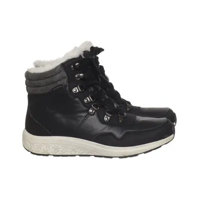 Laced boots (Black) from Oyanda