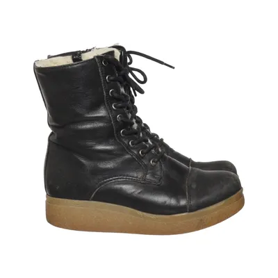 Laced boots (Black) from Shoe Biz