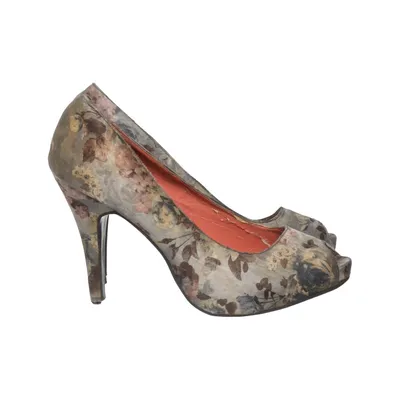 Pumps (Gray, Multicolored) from Ideal Leather
