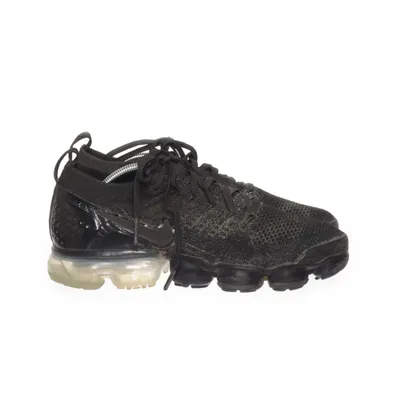 Sneakers (Black) from Nike