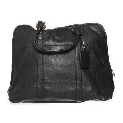 Weekendbag (Svart) från Charles & Keith