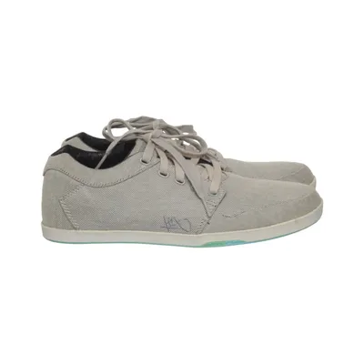 Sneakers (Gray) from K1X Leather
