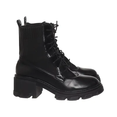 Laced boots (Black) from Amaya Leather
