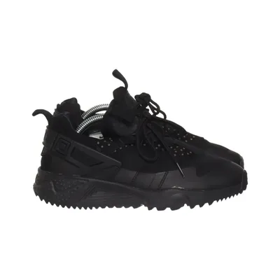 Trainers (Black) from Nike Air Huarache
