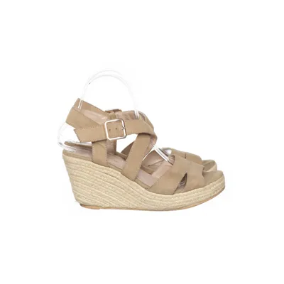 Wedges (Beige) from DinSko