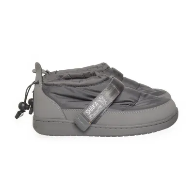 Promenadskor (Grå) från Shaka