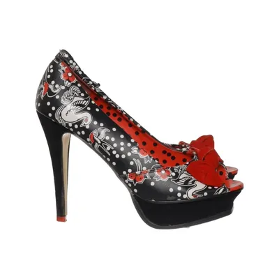 Pumps (Black, Red, White) from Iron Fist