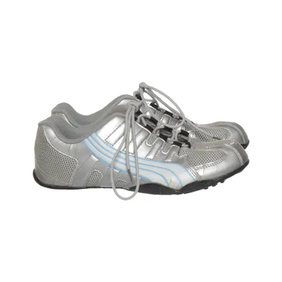 Trainers (Silver, Blue) from Dragon