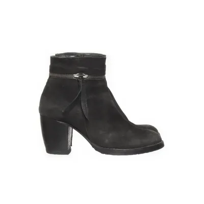 Heeled boots (Black) from D for Dasia