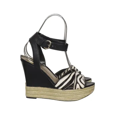 Wedges (Black, White) from Guess