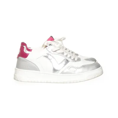 Sneakers (SNEAKER LAB 1915) från Victoria