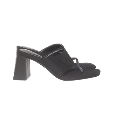 Mules (Svart) från Bershka