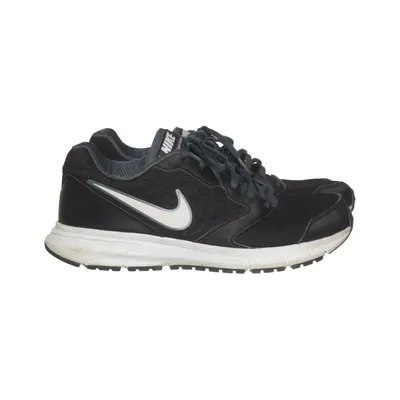 Running shoes (Black, White) from Nike