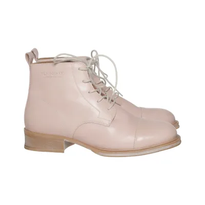 Laced boots (Pink) from Ten Points
