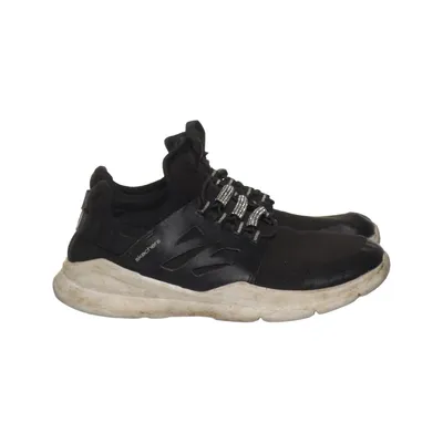 Sneakers (Black) from Skechers