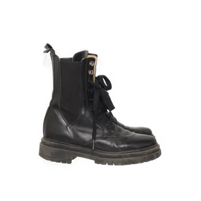 Laced boots (Black) from Feners