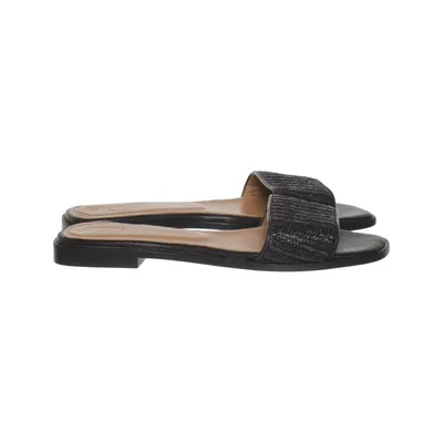 Slip-ins (Black) from Flattered Studio