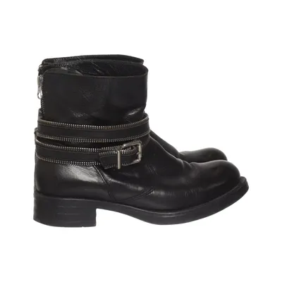 Ankle boots (Black) from Unisa