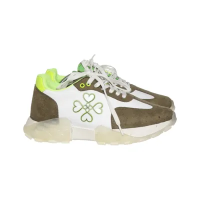 Sneakers (Wit, Groen, Bruin) van Lola Casademunt