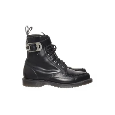 Laced boots (Black) from Dr. Martens