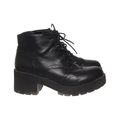 Bottes à lacets (Noir) de Attitude Cuir