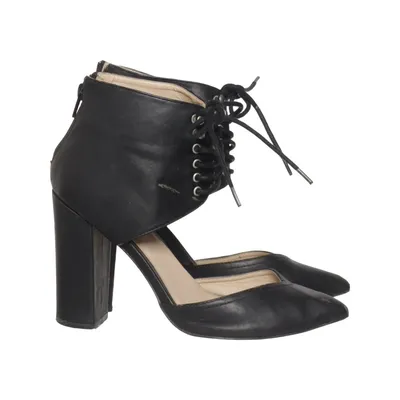 High Heels (Schwarz) von Notion 1.3