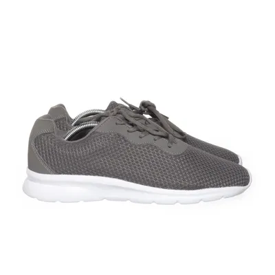 Sneakers (Gray) from Vty
