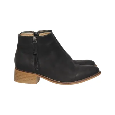 Ankle boots (Black) from Sneaky Steve