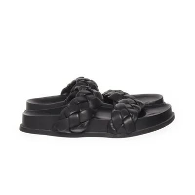 Slip-ins (Black) from Xit
