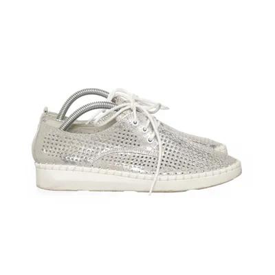 Walking shoes (Silver) from Zoja's Shoes