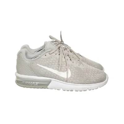 Trainers (Gray, Pink) from Nike