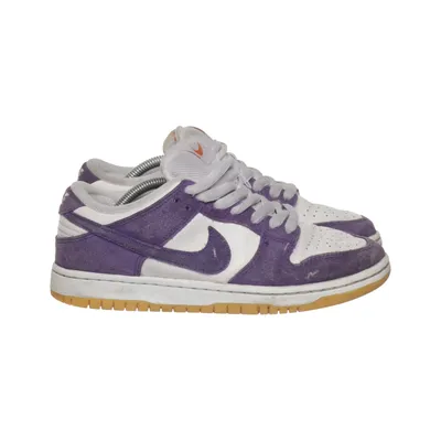Sneakers (Purple, White) from Nike SB