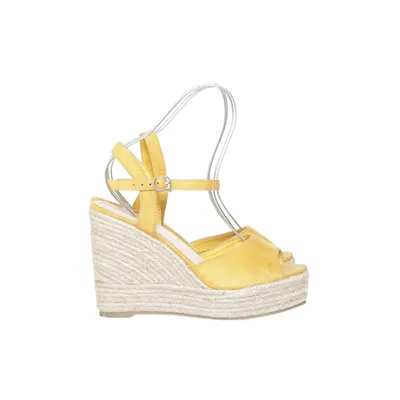 Wedges (Beige, Yellow) from Jeeini