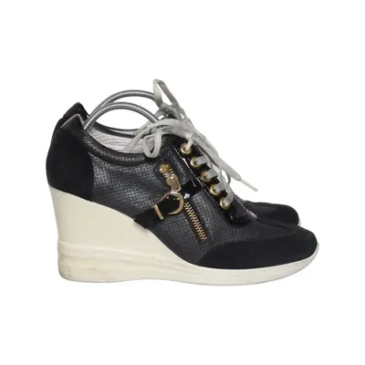 Chaussure compensées (Noir, Blanc) de Tanca Cuir